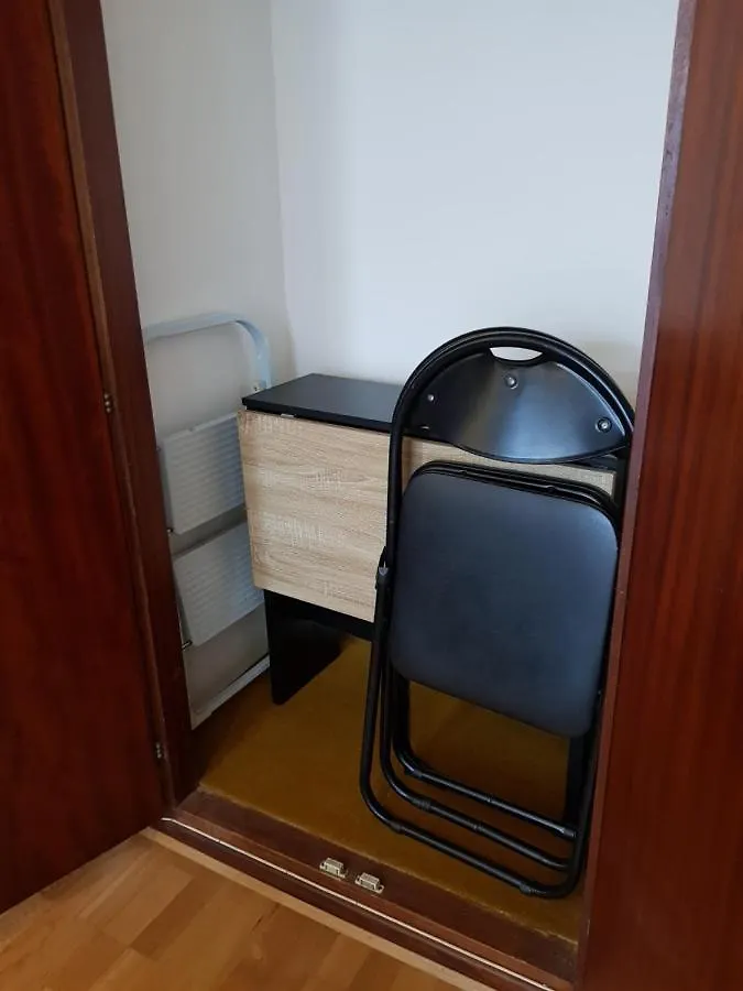 Superbe Appartement En Residence Avec Parking Toulouse Apartman